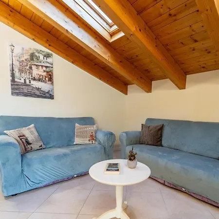 The A-Line Lake Como View Apt A With Pool & Garage Διαμέρισμα